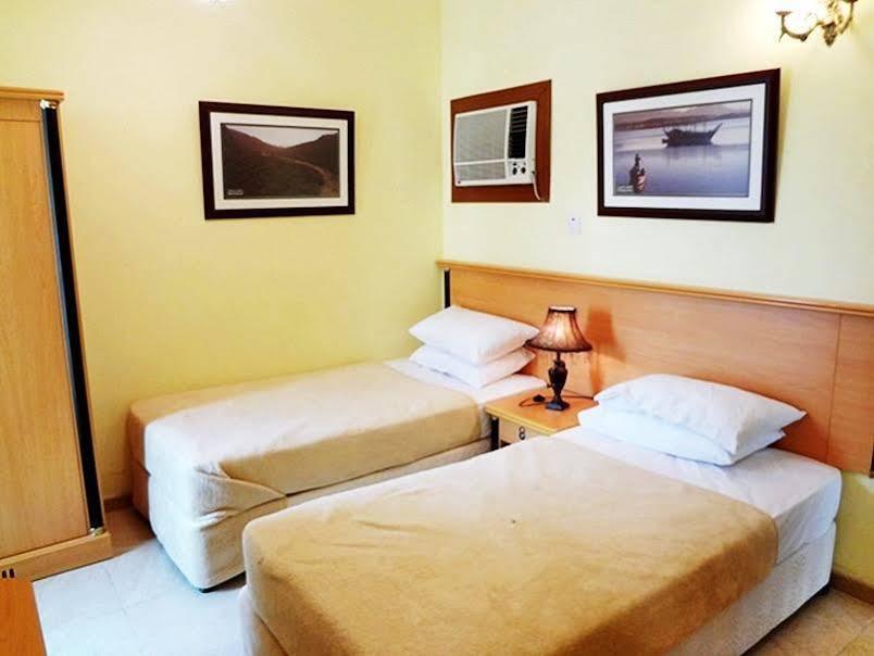 Muscat International Hotel Eksteriør bilde