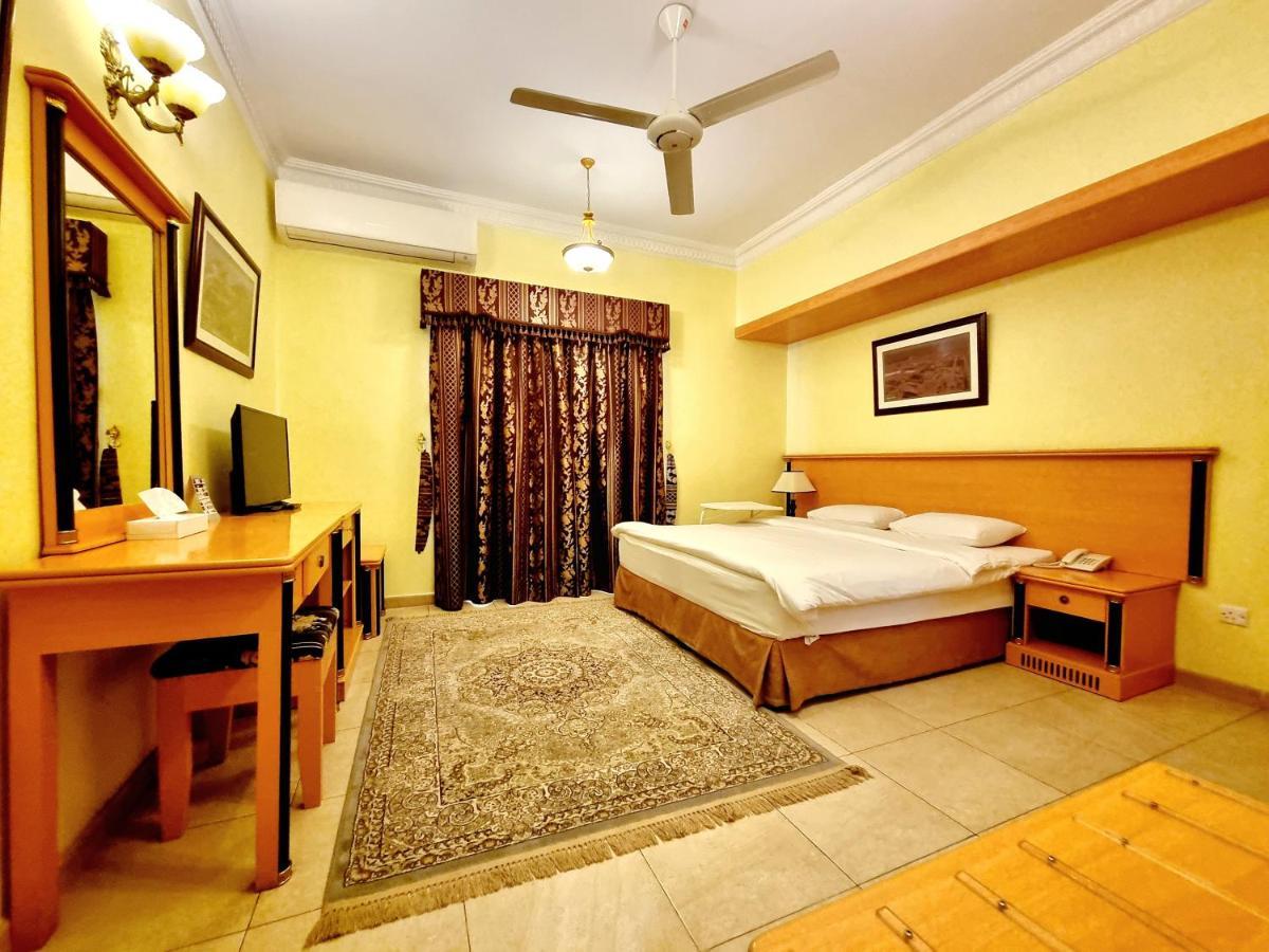 Muscat International Hotel Eksteriør bilde