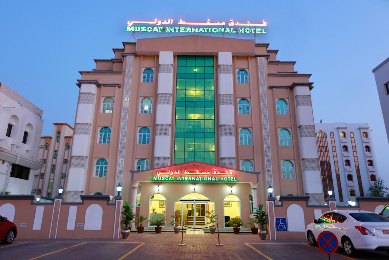 Muscat International Hotel Eksteriør bilde
