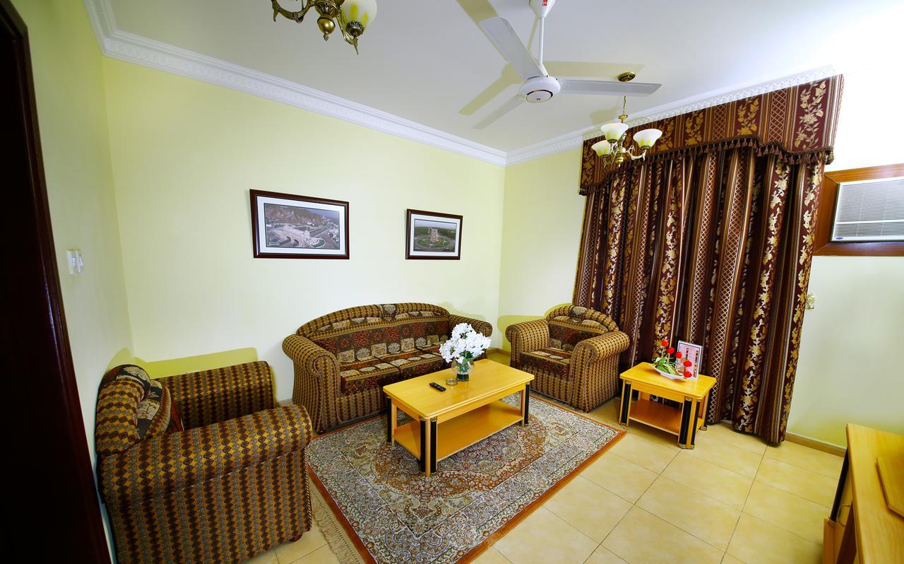 Muscat International Hotel Eksteriør bilde