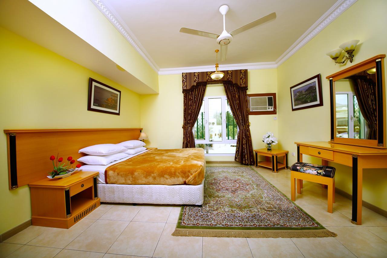 Muscat International Hotel Eksteriør bilde